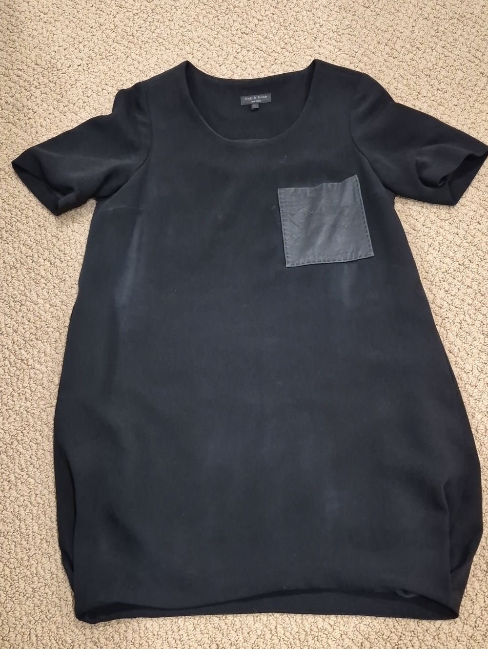 Black Short Sleeve Shift Dress with Pocket